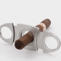 Smoke king Cutter Premium Stainless Steel Double Blades Cutter animation